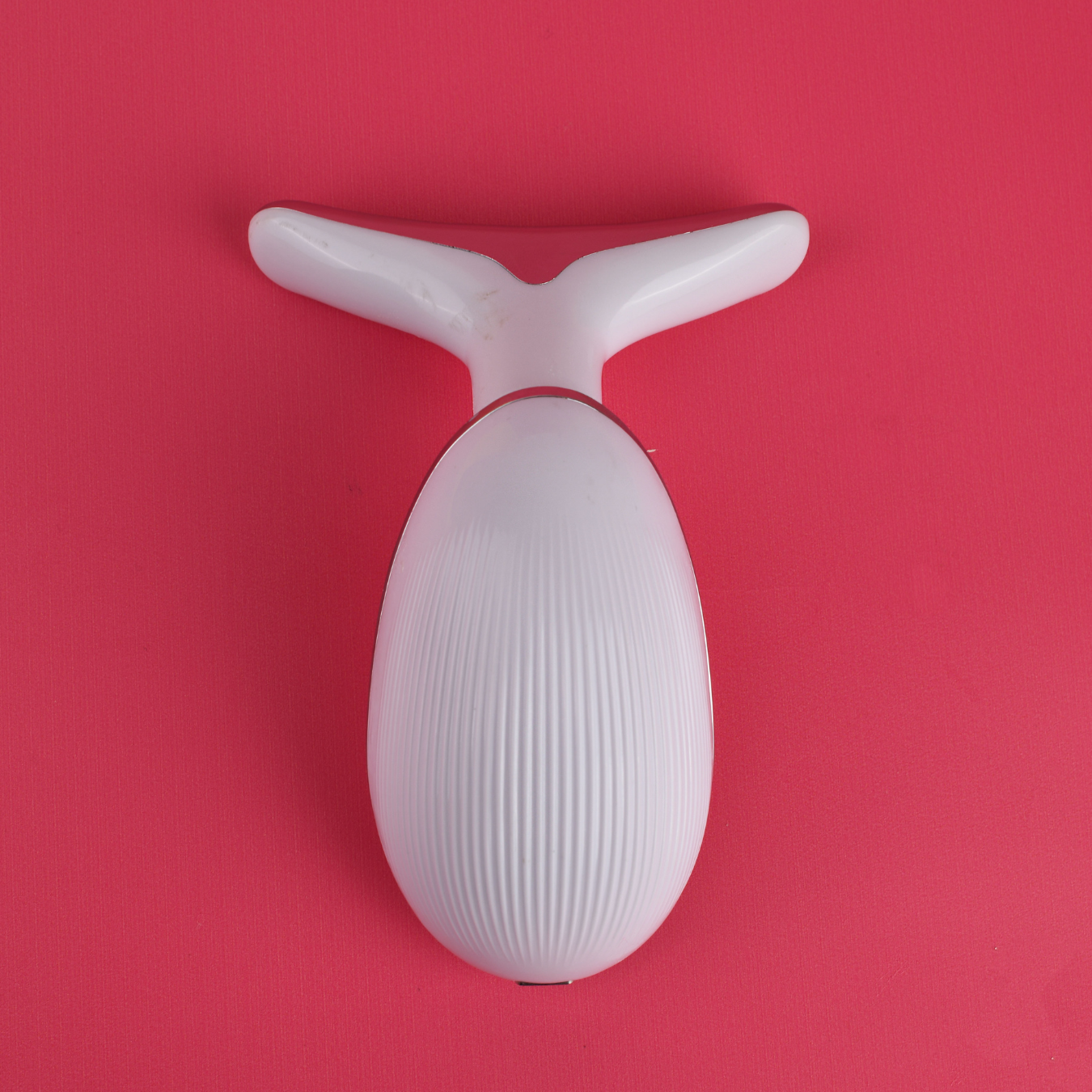 EMS Tightening neck and face device